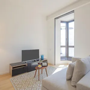 https://sweet-inn-central-tower.italymilanhotels.net
